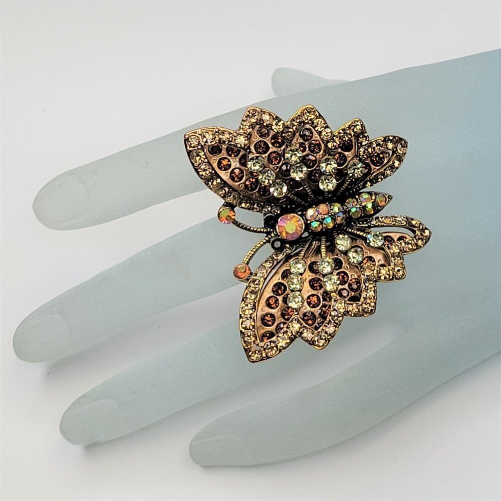VINTAGE Gold Rhinestone Butterfly Stretch Ring - Picture 2 of 14